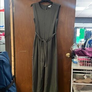 Max studio Gray Sleeveless Jumpsuit with Belt